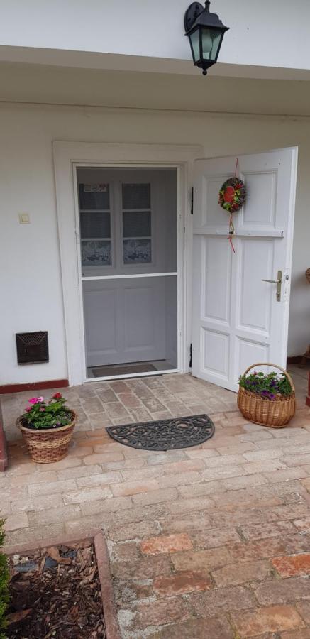 Harmonia Paraszthaz Es Apartman Poroszlo Exterior photo